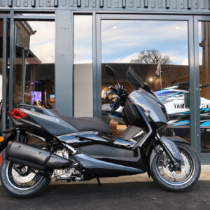 2022 Yamaha XMAX 300 Tech Max
